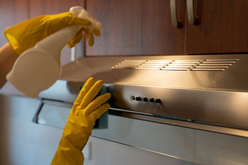 Signs Your Home Kitchen Hood Needs Professional Cleaning